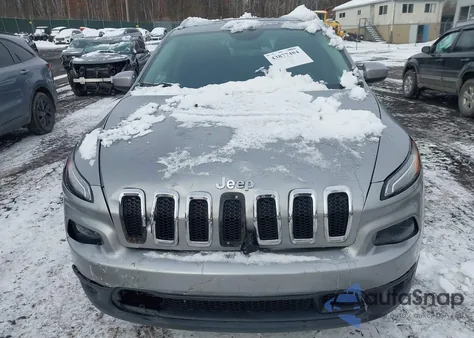 2015 Jeep Cherokee Latitude из США, поврежденный, VIN 1C4PJMCS0FW758216